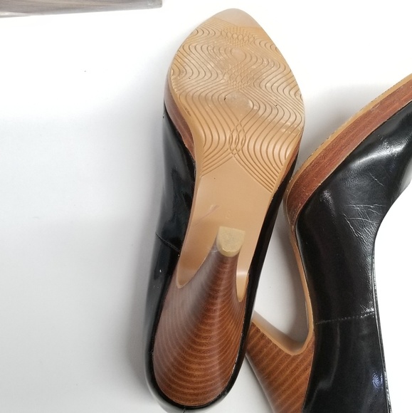 NYLA Sharlene Black Pumps - Picture 5 of 7